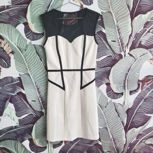 Bisou Bisou Black White Wiggle Bodycon chic classic career Dress Sz 4